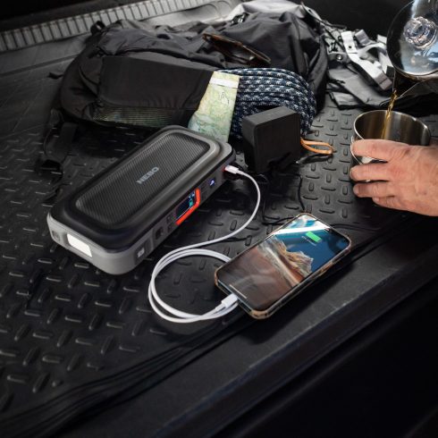 Autós indító "bika" és USB töltő